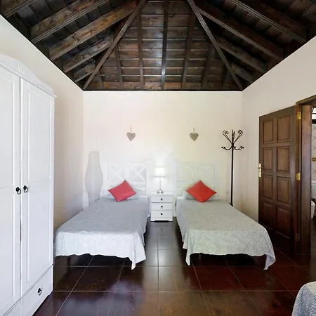 Casa La Flamenca Holiday home *